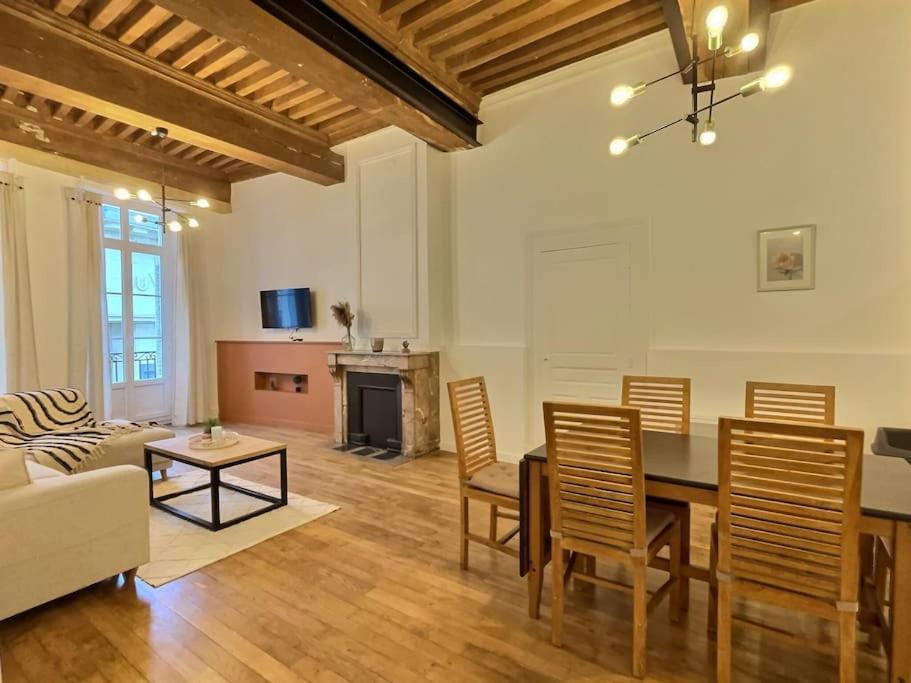 Apartamento "Boheme Chic" De Miss K Mâcon Exterior foto