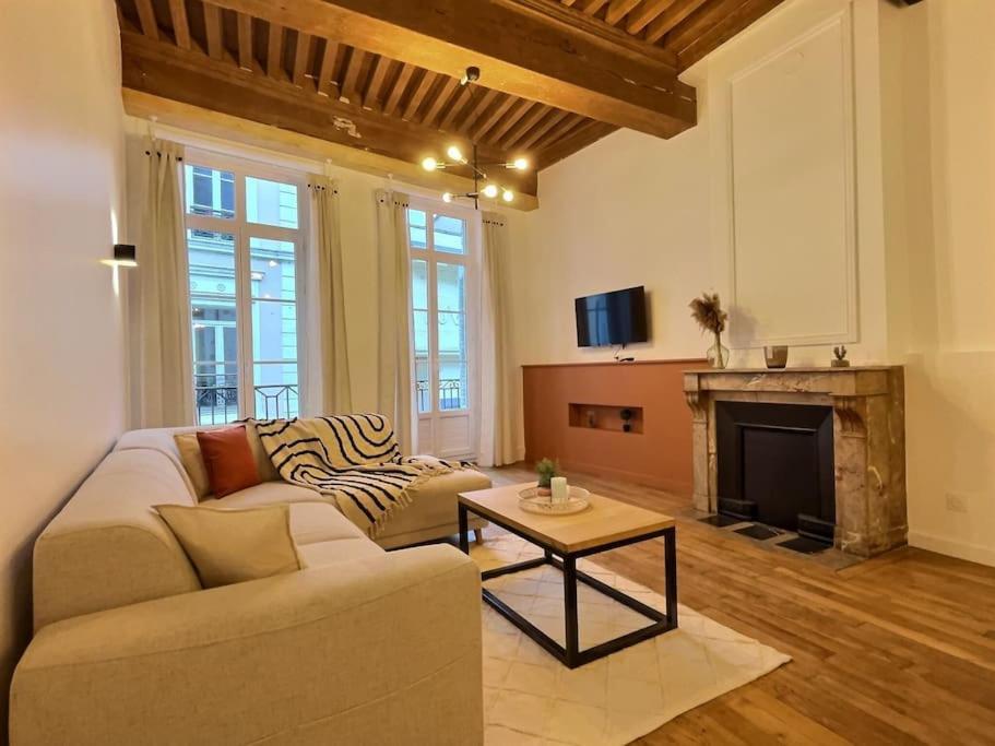 Apartamento "Boheme Chic" De Miss K Mâcon Exterior foto